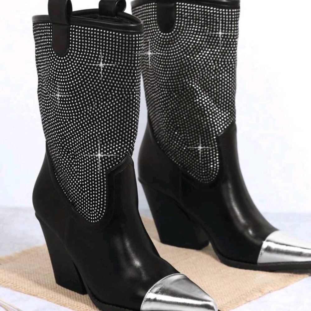 BN Rhinestone Cowboy Boots 👢🤠 - Picture 2 of 3